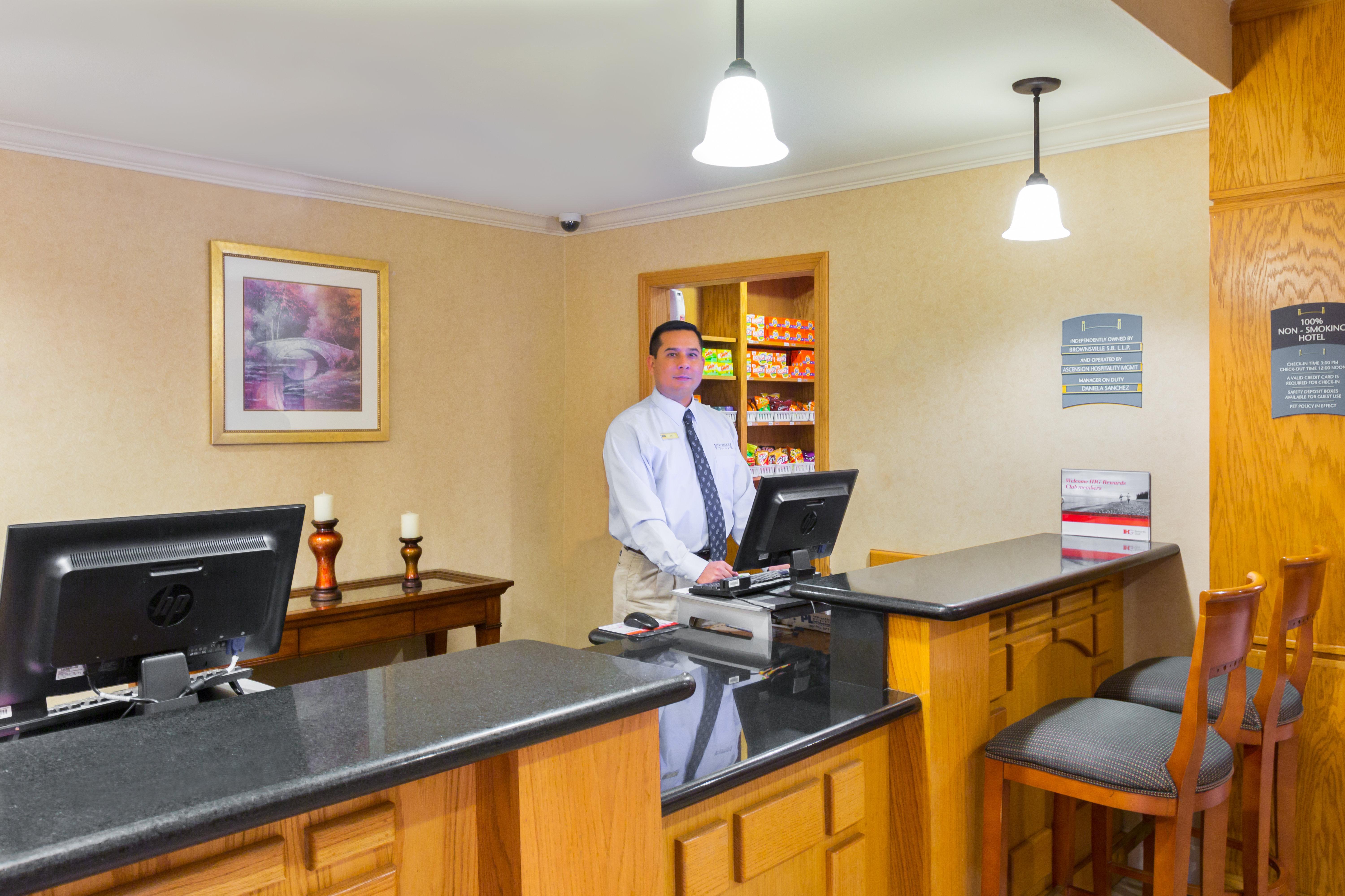 Staybridge Suites - Brownsville By Ihg Eksteriør billede