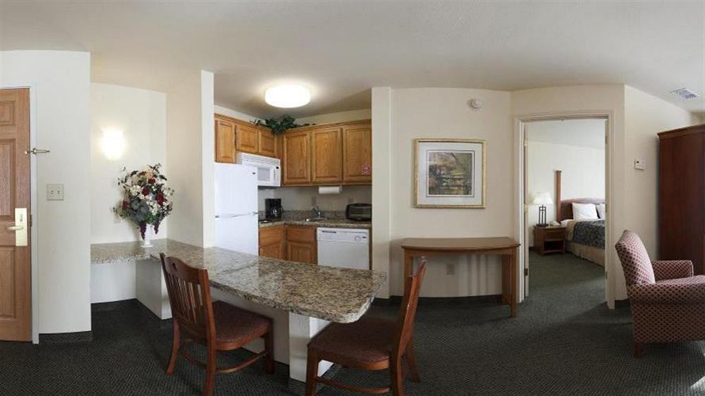 Staybridge Suites - Brownsville By Ihg Eksteriør billede
